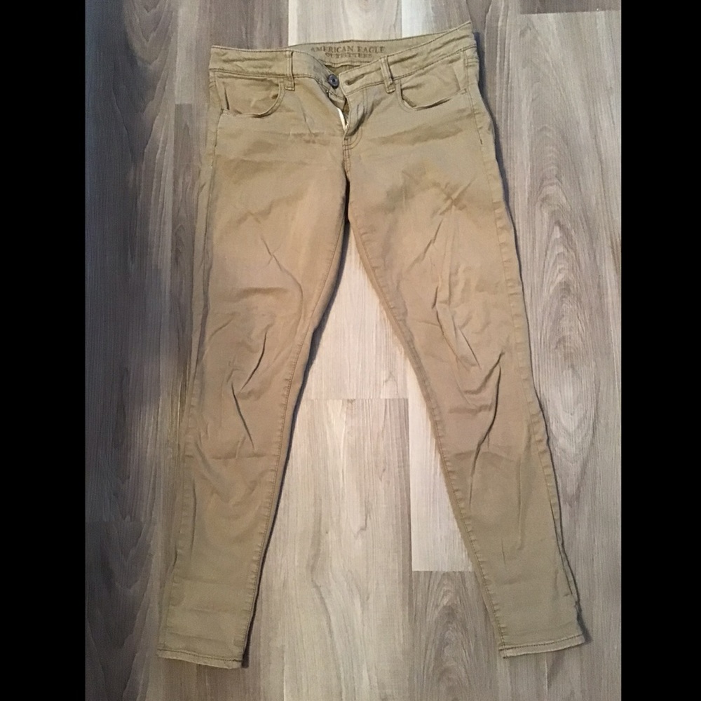 American Eagle Khaki Jeggings